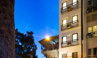 Hanoi Lake View Hotel & Spa