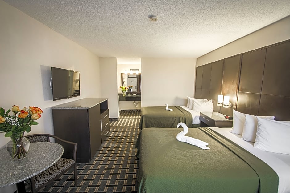 Quality Inn & Suites Sebring North at Sun 'N Lake