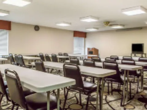 凱藝套房飯店 皮卡韋縣住宿飯店