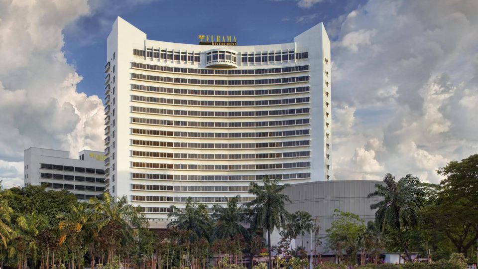 โรงแรมฟูราม่า ริเวอร์ฟร้อนท์