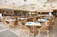 Henann Prime Beach Resort - breakfast