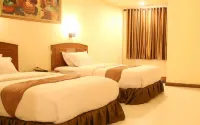 Candisari Hotel & Resto Hotels in Sruweng