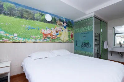Zike Express Hotel Hotels near Shanghai Maritime University