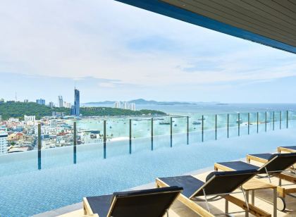 Pattaya Central Sea View Pool Suite