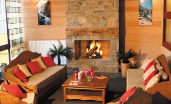 Lagrange Vacances le Domaine des 100 Lacs