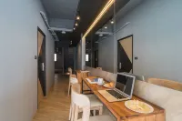 สลีปบ็อกซ์ ป่าตอง - โฮสเทล