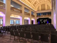 Renaissance Cincinnati Downtown Hotel Hotels near Freedom Center