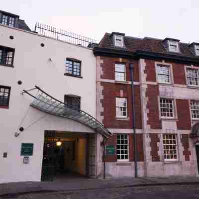 布里斯託爾杜文酒店 Hotel Exterior