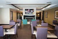 Holiday Inn Express & Suites WICHITA NORTHEAST by IHG - Breakfast