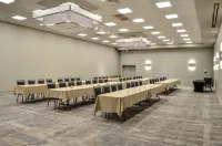 Holiday Inn Fargo Các khách sạn ở Fargo