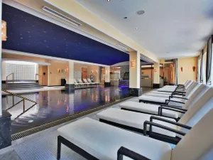 阿爾特霍夫施洛斯本斯堡大酒店