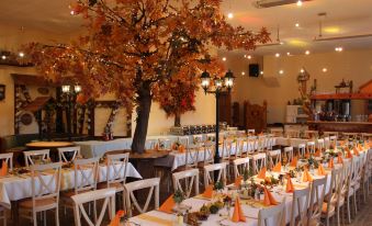 Digitales Event & Hochzeitshotel Zum grünen Baum
