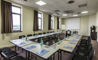 Kyriad Prestige Clermont Ferrand