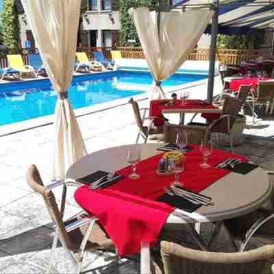 Le Roxane Hotel Exterior