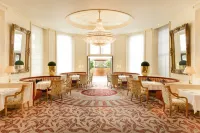 Millennium Hotel and Conference Centre Gloucester London - parking
