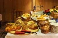 Hotel Kirchbühl Superior - Breakfast
