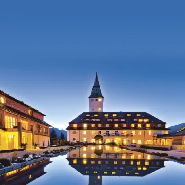 Schloss Elmau Luxury Spa Retreat & Cultural Hideaway Отели в г. Крюн