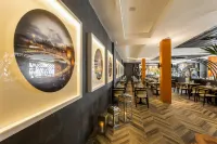 Clayton Hotel Dublin Airport Central - breakfast