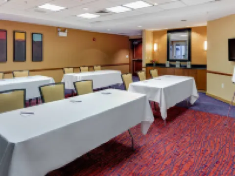 Residence Inn Auburn Hotels in Androscoggin County