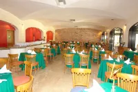 Real de Minas Poliforum - breakfast