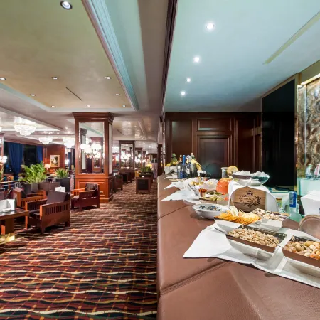 Royal Hotel Carlton