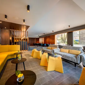 アペックス シティ オブ エディンバラ ホテル プリンシズ・ストリート周辺のホテル