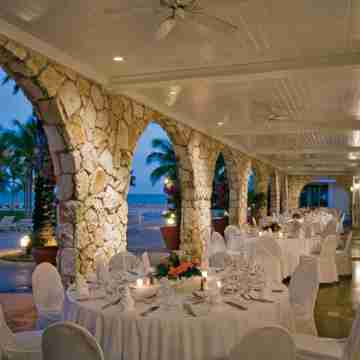 Grand Lucayan Dining/Meeting Rooms