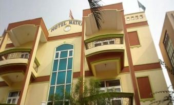Hotel Natraj - Housity