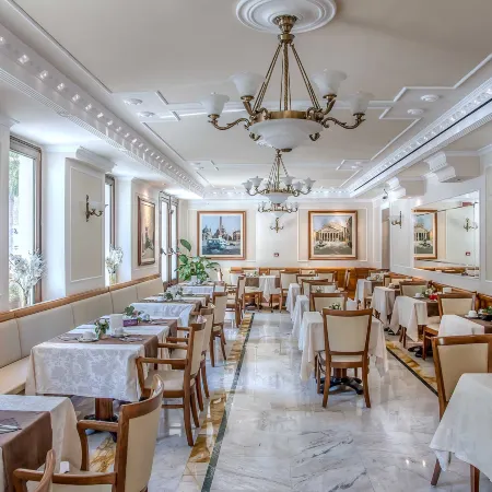 Tmark Hotel Vaticano Отели рядом с достопримечательностью «Музеи Ватикана»