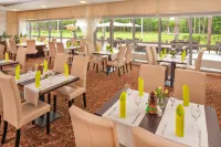 Z-Hotel Business & Spa Các khách sạn ở Gmina Konstancin-Jeziorna