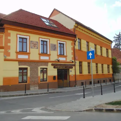 Curtea Brasoveana Hotels near First Romanian School Museum