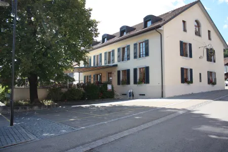 Auberge Communale à l'Union Отели в г. Ле Шени