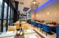 Leonardo Hotel Madrid City Center - breakfast