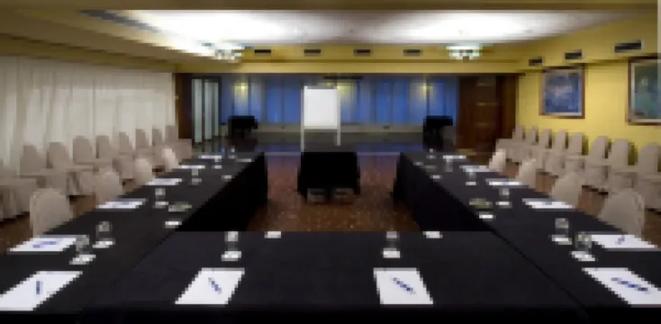 卡斯特拉德佛斯玻利維亞酒店 卡斯特德菲爾斯酒店