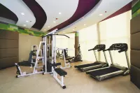The Exchange Regency Residence Hotel Manila Managed by HII - Gym