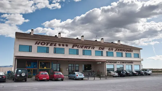 Hotel Puerta de la Serrania