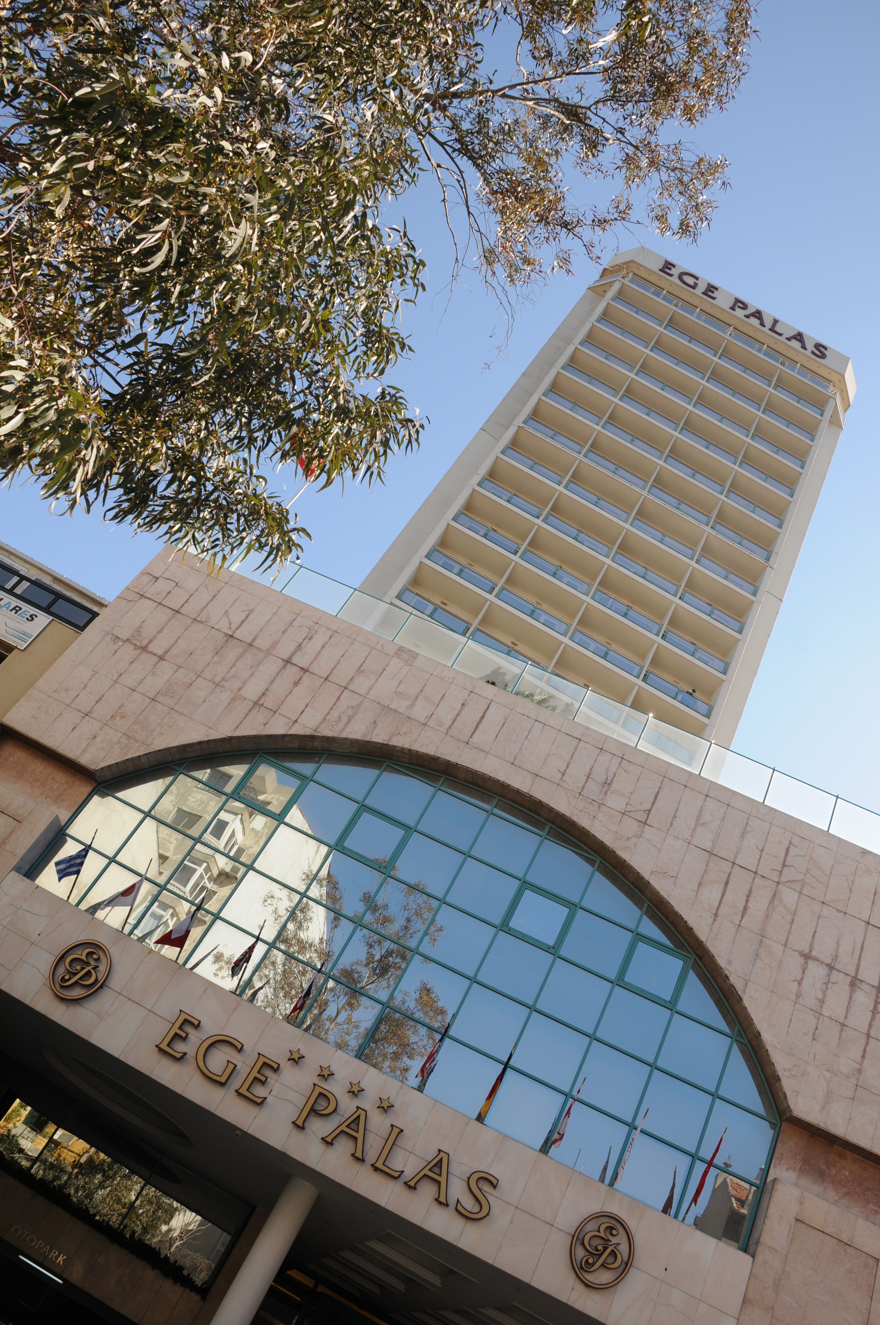 Ege Palas Business Hotel