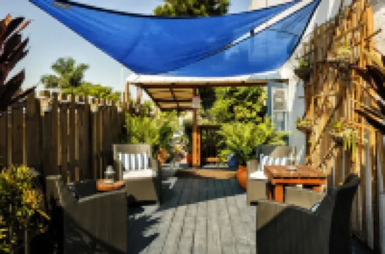 ハリウッド・ビーチ・スイーツ のホテル