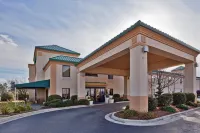 Spark by Hilton Spring Lake Fayetteville