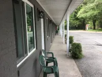 Lake Land Inn