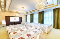 Grand Hotel Praha Hotels in Tatranska Lomnica