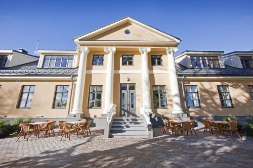 Skrunda Manor Hotels in Skrunda