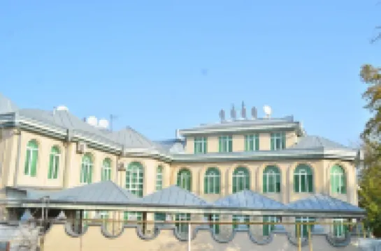 理想飯店 住宿飯店