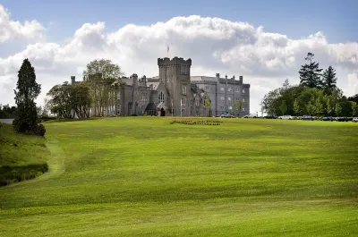 Kilronan Castle Hotel dekat Rockingham gate Lodges