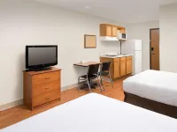 WoodSpring Suites Wilkes-Barre - parking