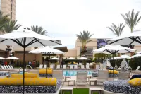 Palace Station Hotel & Casino - Rooftop Pools