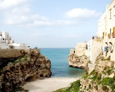Apulia 70 Holidays - Suites & Experiences ポリニャーノ・ア・マーレのホテル