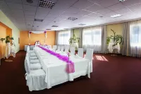 Benica Hotels in Ratmerice