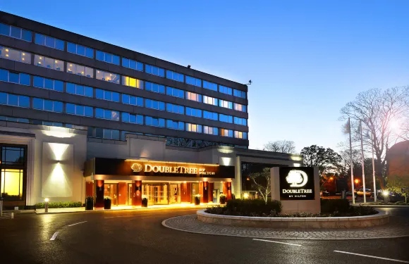 克萊頓酒店都柏林，伯靈頓路