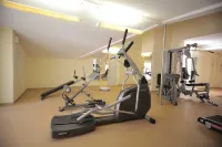 โรงแรม เมอร์เคียว ชิซีเนา ซีนเตอร์ แจ๊สส์